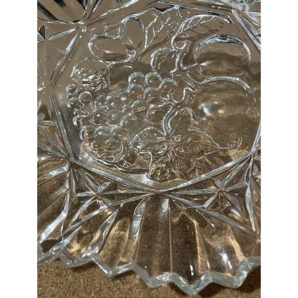 Embossed Fruit Bowl or Centerpiece 11x2' Dish, Antique MCM Federal Glass Co. - Picture 14 of 16